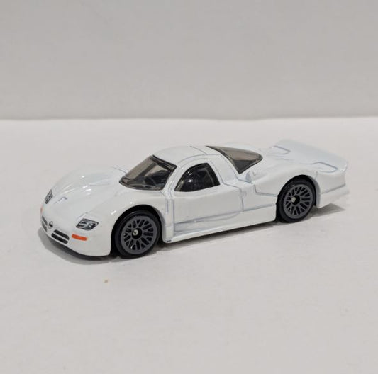 Loose - Nissan R390 GT1