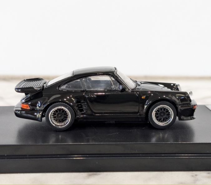 Master Diecast Porsche 930 Turbo Blackbird