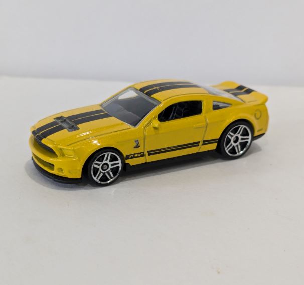 Loose - Hot Wheels 2010 Ford Mustang Shelby GT500