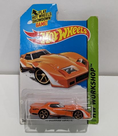 2014 Hot Wheels HW Workshop 76 Greenwood Corvette