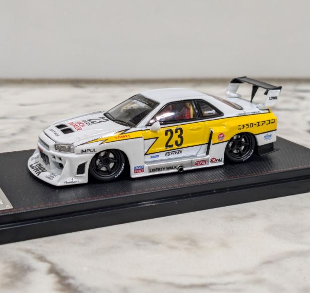 Street Weapon Nissan Skyline Liberty Walk ER34 Silhouette