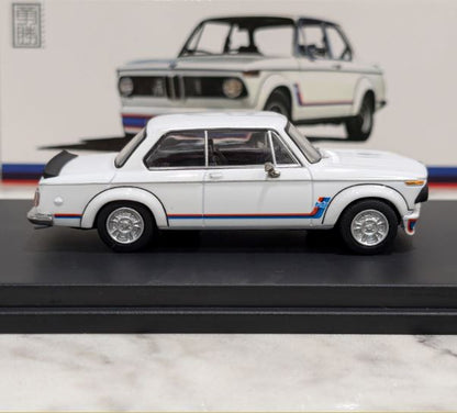 YS Models 1:64 Scale 1974 BMW 2002