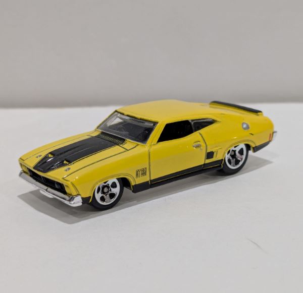 Loose - Hot Wheels 73 Ford Falcon XB