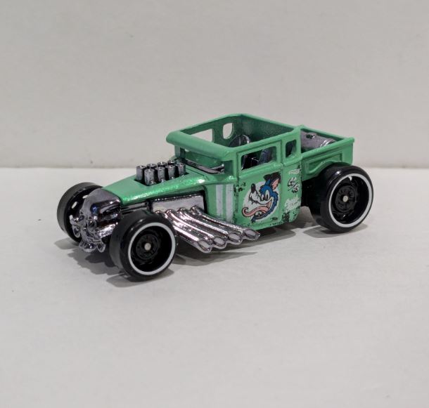 Loose - Hot Wheels Bone Shaker