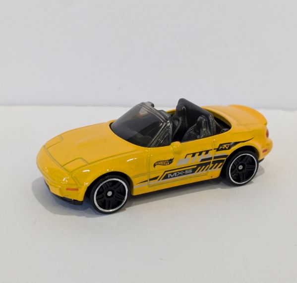 Loose - Hot Wheels 91 Mazda Miata