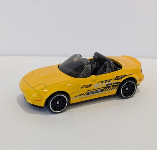 Loose - Hot Wheels 91 Mazda Miata