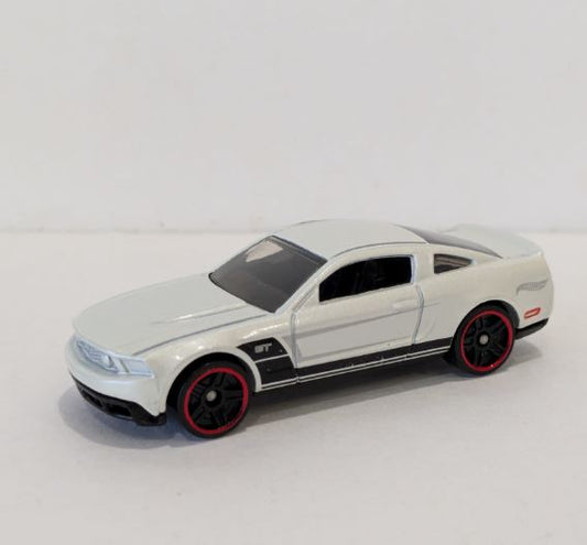 Loose - Hot Wheels 2010 Ford Mustang GT