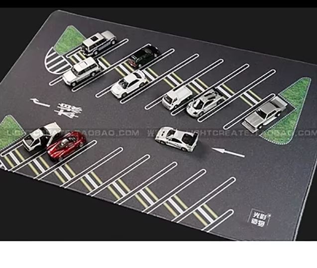 1/64 Scale Japan City School Parking Mat - Large