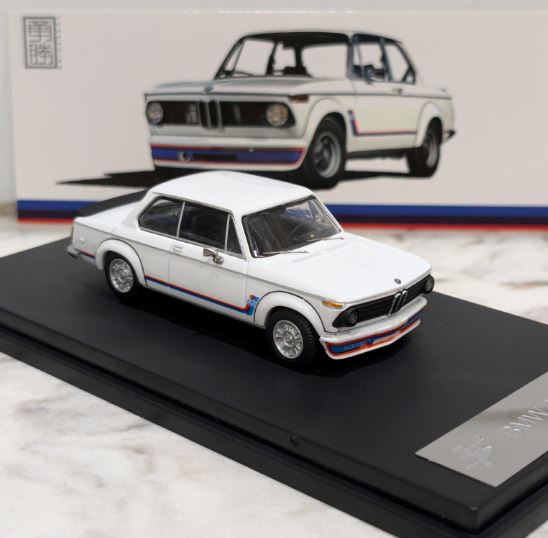 YS Models 1:64 Scale 1974 BMW 2002